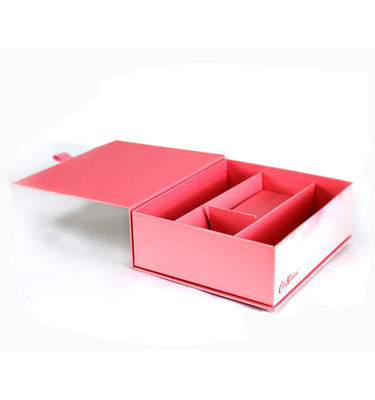 अनुकूलन योग्य रंगीन कागज हृदय के आकार के उपहार बक्से