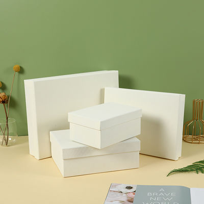 ISO9001 कस्टम कपड़े पैकेजिंग बक्से थोक मुद्रित परिधान बक्से पर्यावरण के अनुकूल और लक्जरी गिफ्ट बक्से कपड़ों के लिए