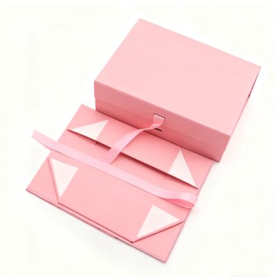 कस्टम लोगो गुणवत्ता रिबन फोल्डिंग बॉक्स गुलाबी काला आयत आकार चुंबकीय कला कागज मैट फाड़ना एम्बॉसिंग के लिए पैकेजिंग